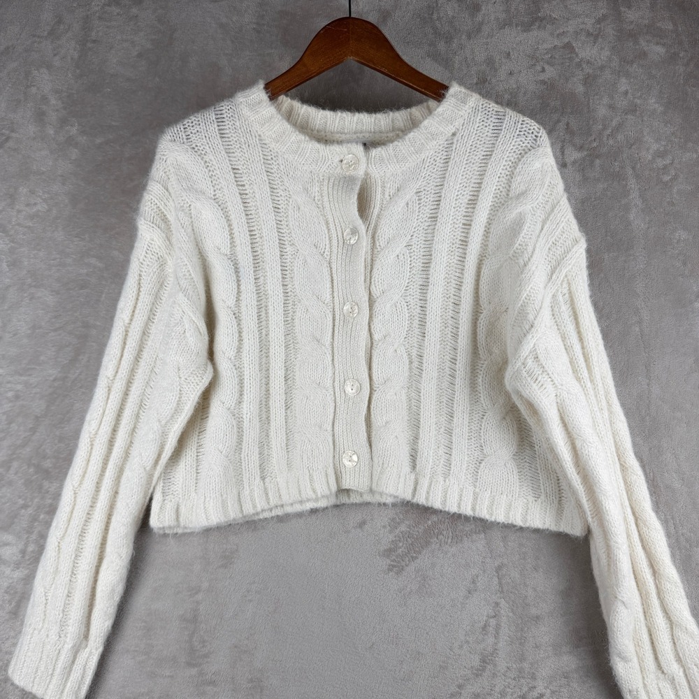 Cotton On Womens Off White Fuzzy Cable Knit Cropped Button Front Cardigan Large